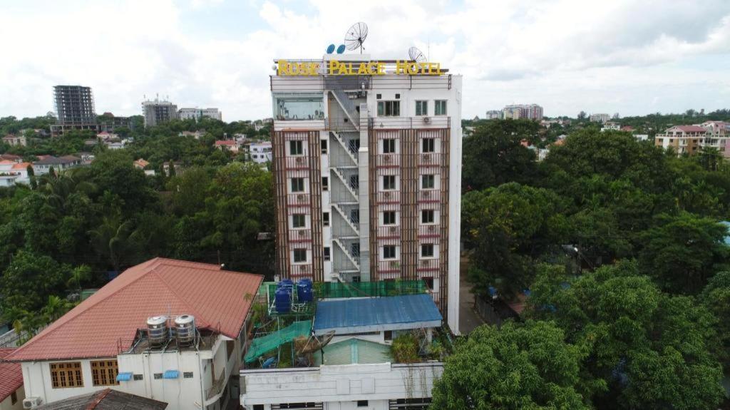 Rose Palace Hotel Yangon Exterior photo